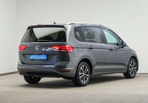 Volkswagen Touran, 2020 3