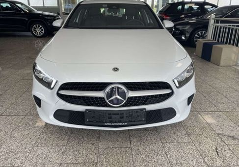 Mercedes-Benz A 180, 2022