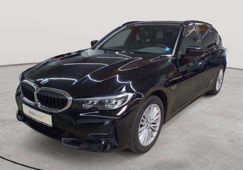 BMW 320, 2022