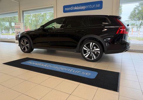Volvo V60 Cross Country, 2020