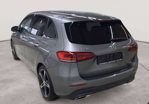 Mercedes-Benz B 250, 2021