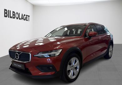 Volvo V60 Cross Country, 2021