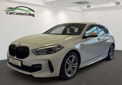 BMW 118, 2021