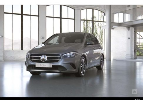 Mercedes-Benz B 200, 2020