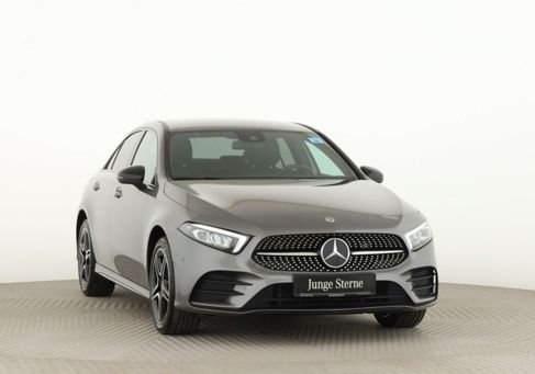 Mercedes-Benz A 250, 2022