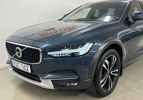 Volvo V90 Cross Country, 2018