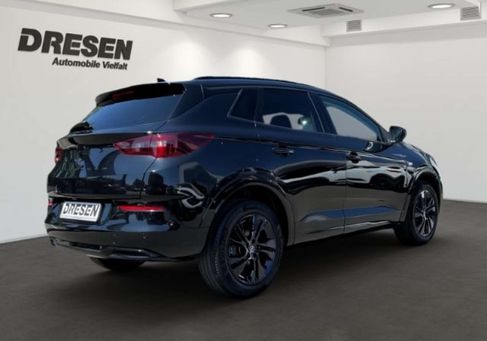 Opel Grandland X, 2022 3