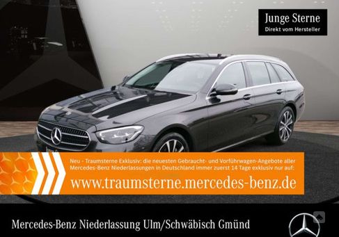 Mercedes-Benz E 300, 2022