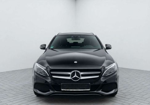 Mercedes-Benz C 300, 2020