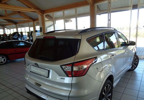 Ford Kuga, 2019