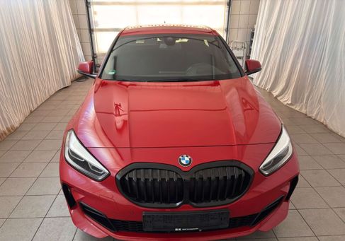BMW 118, 2020