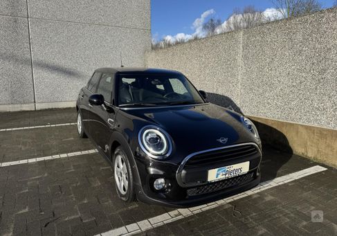 MINI ONE, 2019