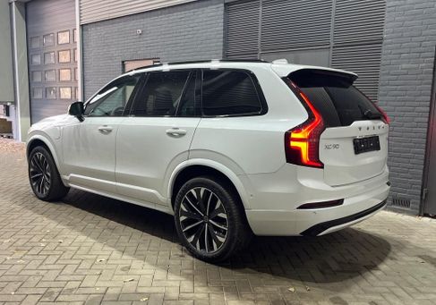 Volvo XC90, 2025