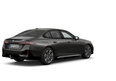 BMW 550, 2025