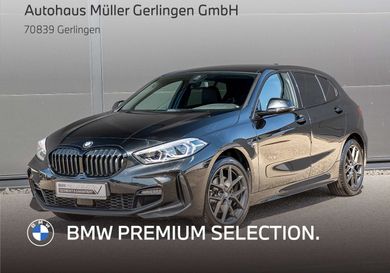 BMW 118, 2022