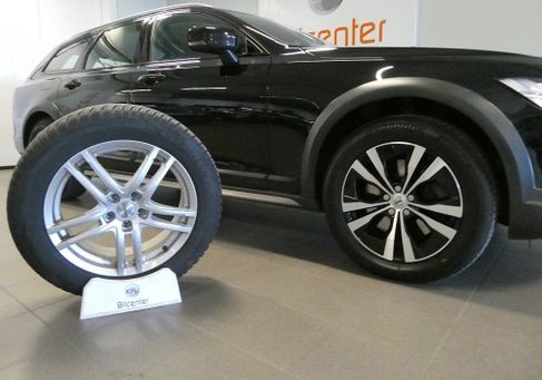 Volvo V90 Cross Country, 2020