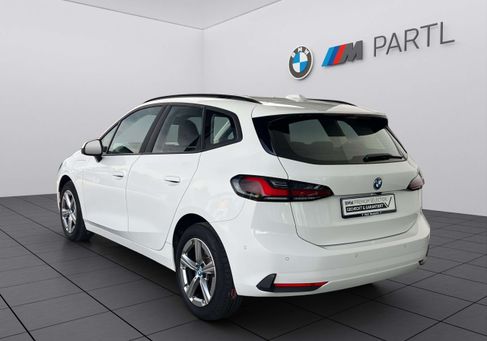 BMW 225, 2023