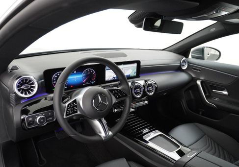 Mercedes-Benz CLA 180 Shooting Brake, 2025