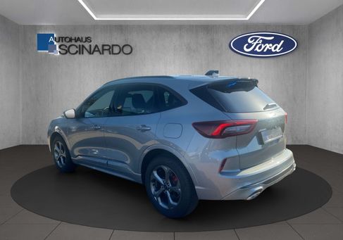 Ford Kuga, 2025