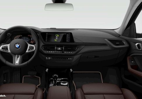 BMW 118, 2023