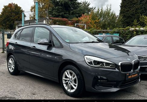 BMW 218, 2019 3