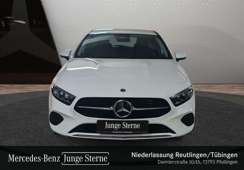Mercedes-Benz A 200, 2026