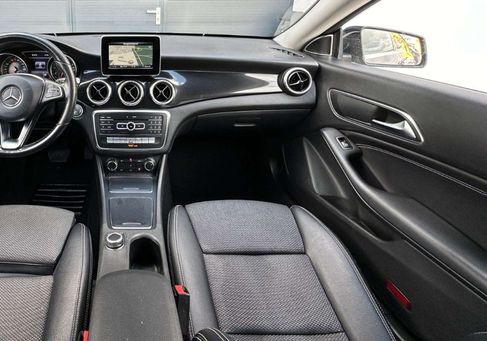 Mercedes-Benz CLA 180, 2018