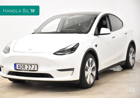 Tesla Model Y, 2024