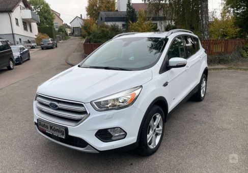 Ford Kuga, 2017