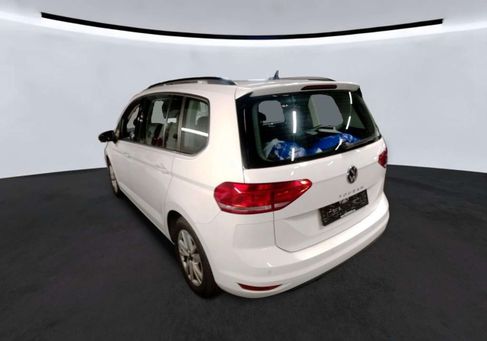Volkswagen Touran, 2022