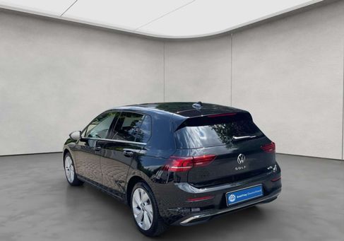 Volkswagen Golf, 2024 3