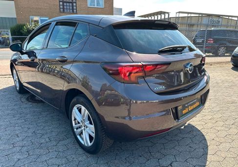 Opel Astra, 2018