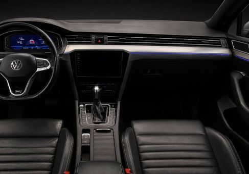 Volkswagen Passat Variant, 2021 3