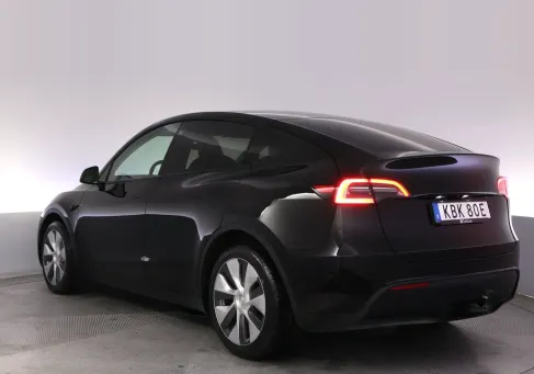 Tesla Model Y, 2023 3