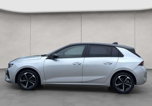 Opel Astra, 2025