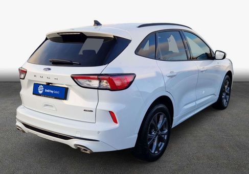Ford Kuga, 2022
