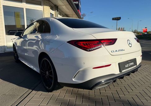 Mercedes-Benz CLA 250, 2021