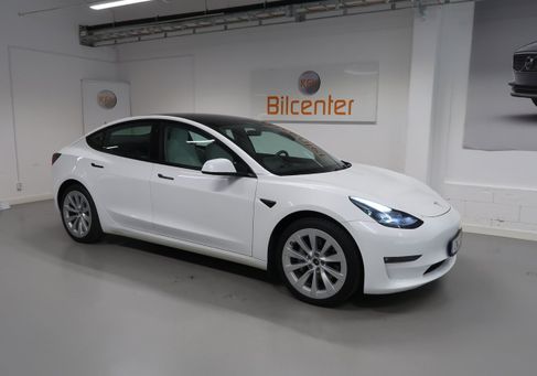 Tesla Model 3, 2023 3