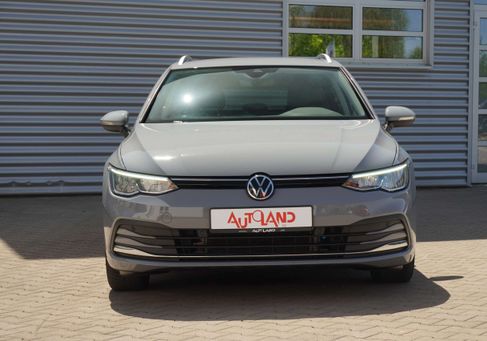 Volkswagen Golf, 2022 3