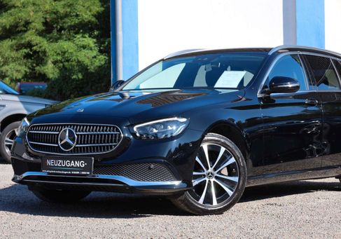 Mercedes-Benz E 300, 2022 2