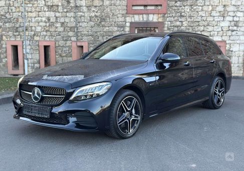 Mercedes-Benz C 300, 2020