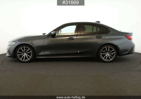 BMW 320, 2021