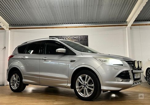 Ford Kuga, 2015