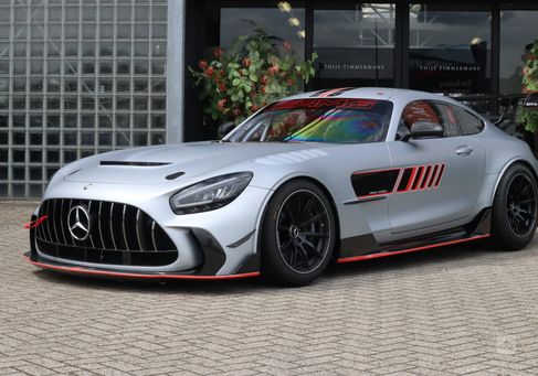 Mercedes-Benz AMG GT, 2024