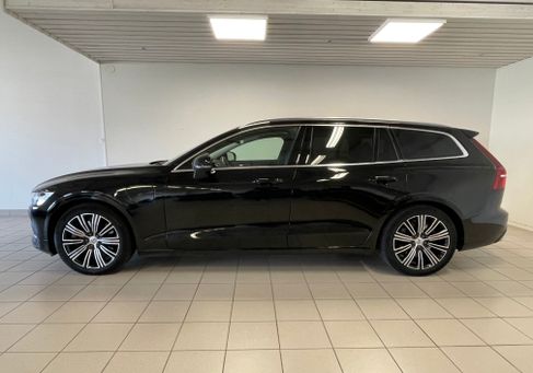 Volvo V60, 2022