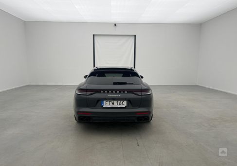 Porsche Panamera, 2021