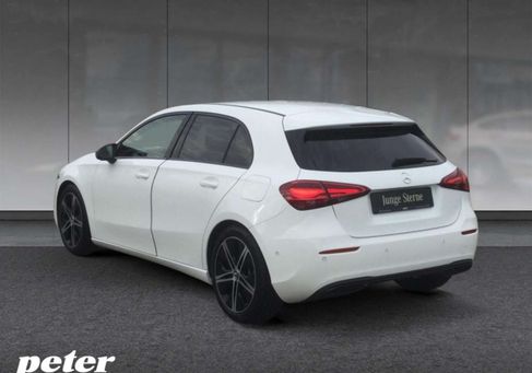 Mercedes-Benz A 220, 2024