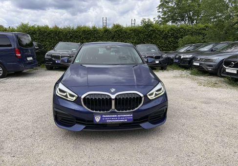 BMW 118, 2023