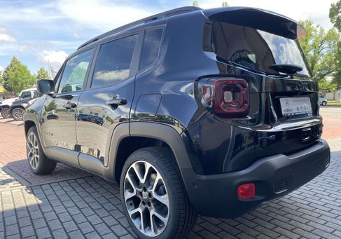 Jeep Renegade, 2022 3