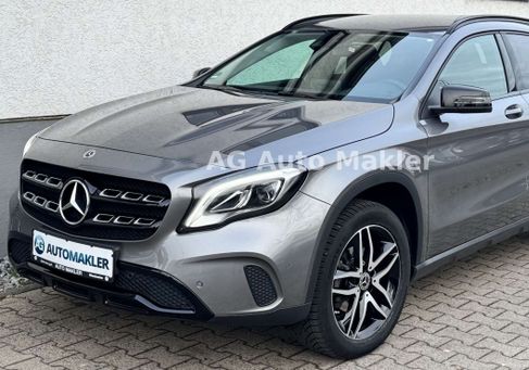 Mercedes-Benz GLA 180, 2018
